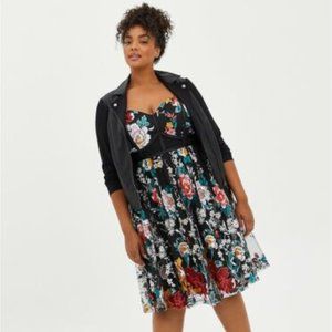 Torrid black floral bustier style skater dress (Size 16) NWT
